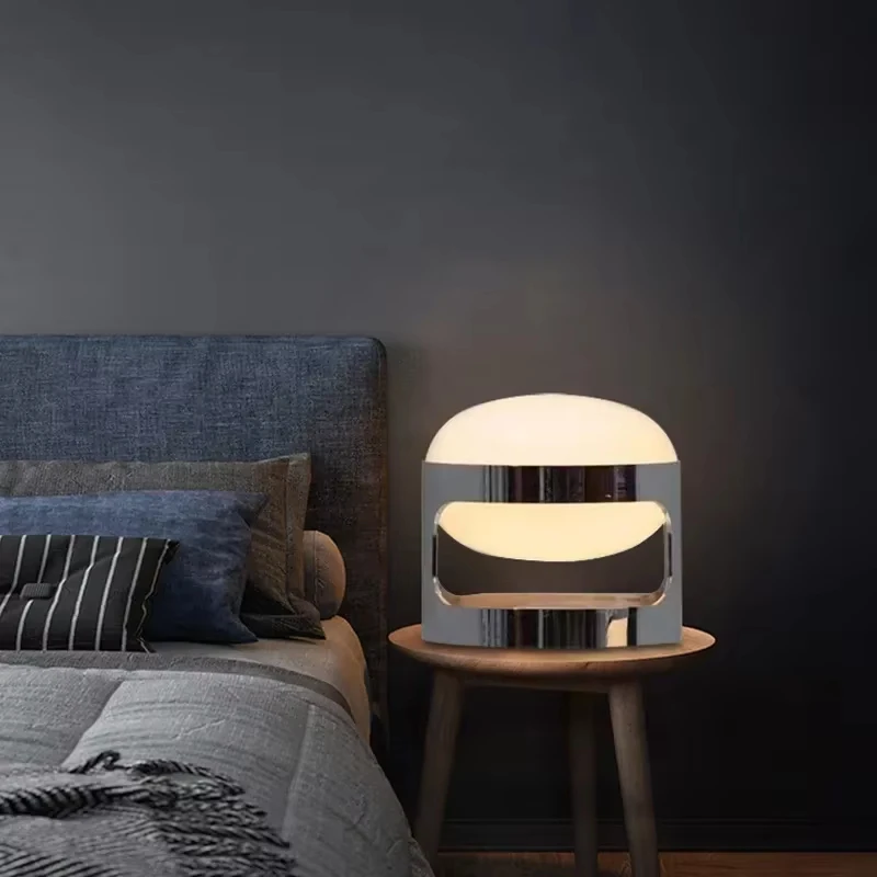 Retro Chrome  Table Lamp LED Dimmable Bedside Night Light Modern Designer Style Desk Lamp for Bedroom Hotel Bar Home Decor