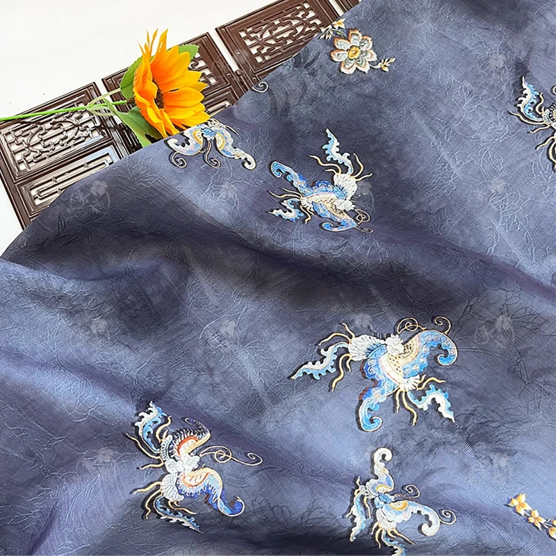 

Золотая бабочка, картина тушью, лиоцелла, ткань, жаккардовая ткань Hanfu Cheongsam, материал для платья, ремесленное шитье, роскошная текстильная ткань на метр