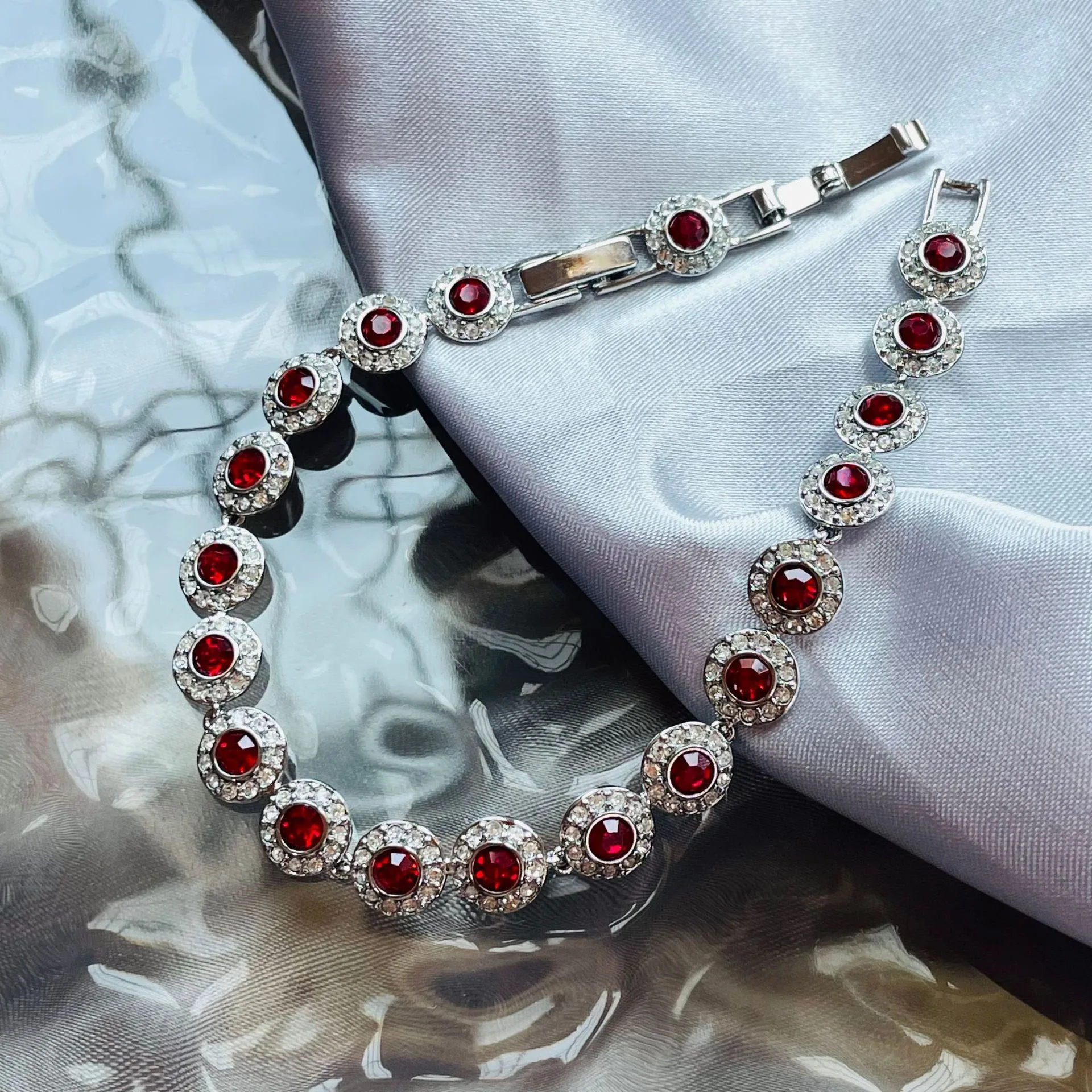 2026 New Fashion Dazzling Round Perfect Crystal High Jewelry Set Charming for Women Bracelet Earrings Necklace Ring Wedding Gift