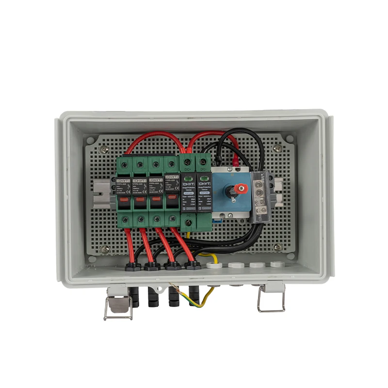 4 String PV Lightning Catch 15a Fuse Holder and 63a Isolation Switch IP65 Waterproof Solar Combiner Box for On/Off Grid System