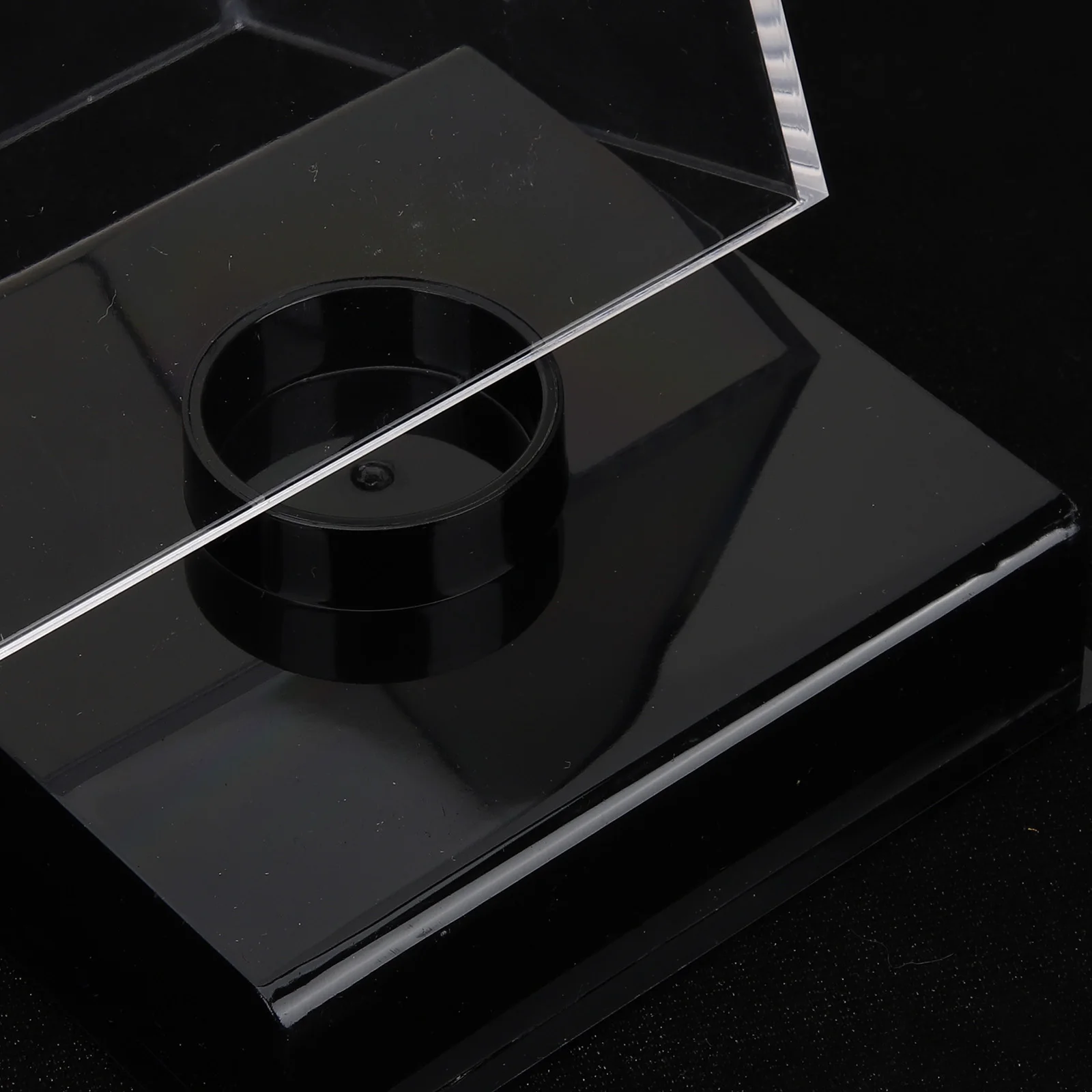 

Baseball Acrylic Display Case Clear Display Box Durable Baseball Holder Prevents Movement for Home Office Living Room