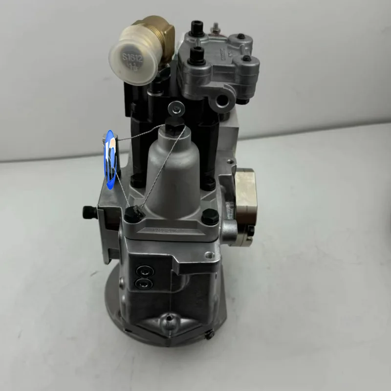 Chongqing  for Cummins KTA50-G2 construction machinery, generator set accessories PT fuel pump 3075537