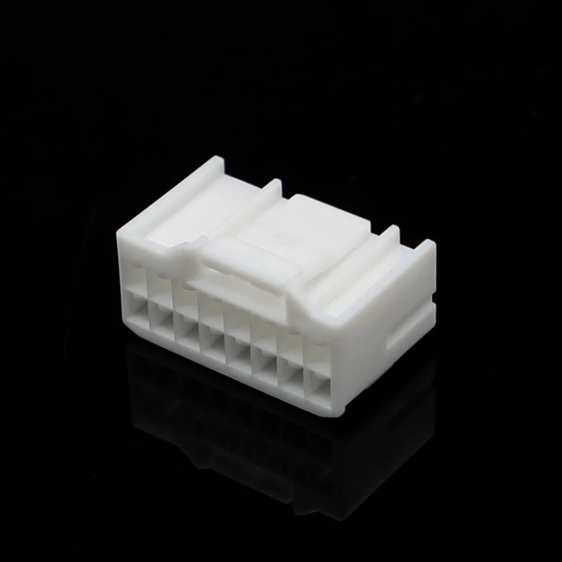 936201-1TE Typ 16-Loch-Buchse für Automobile, 2,3 weiße Steckverbinder mit 5 mm Rastermaß