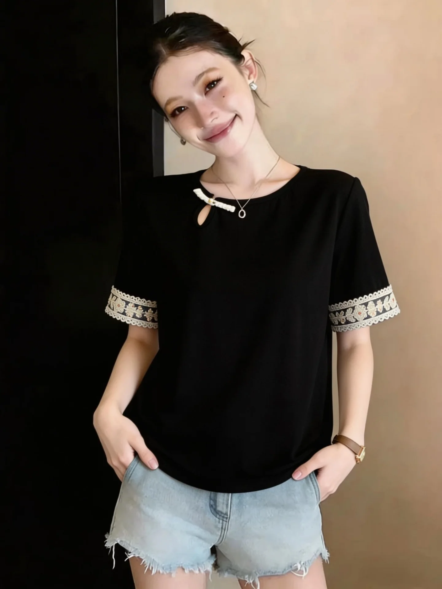 

New Chinese Style National Trend Button Hollow Short Sleeve T-Shirt Base Shirt Women Summer 2026 Large Size Fat MM Lace Splic...