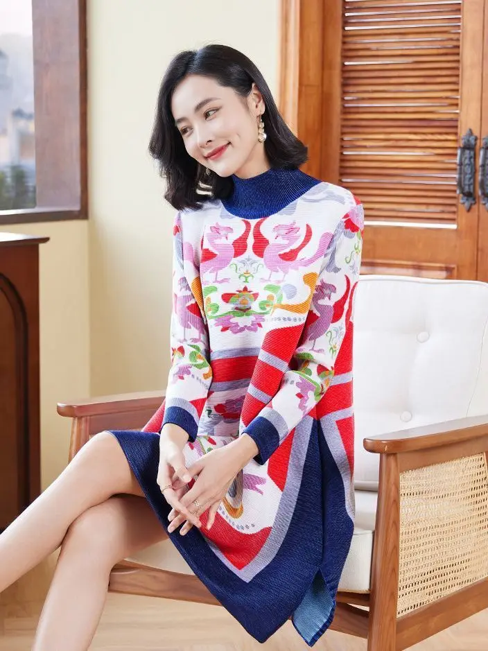 

High end dress with long sleeves, new style for mothers to reduce age, stylish pleats