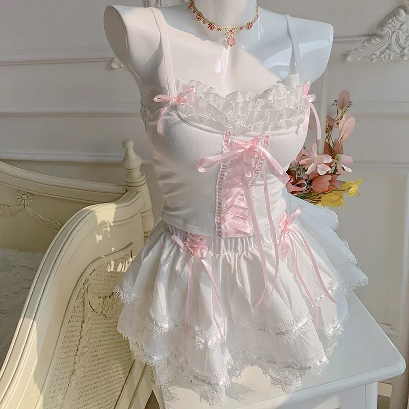 Mini jupes mignonnes pour filles douces, garniture en dentelle, décoration de nœud, taille élastique, short de style Lolita, vêtements Kawaii, été