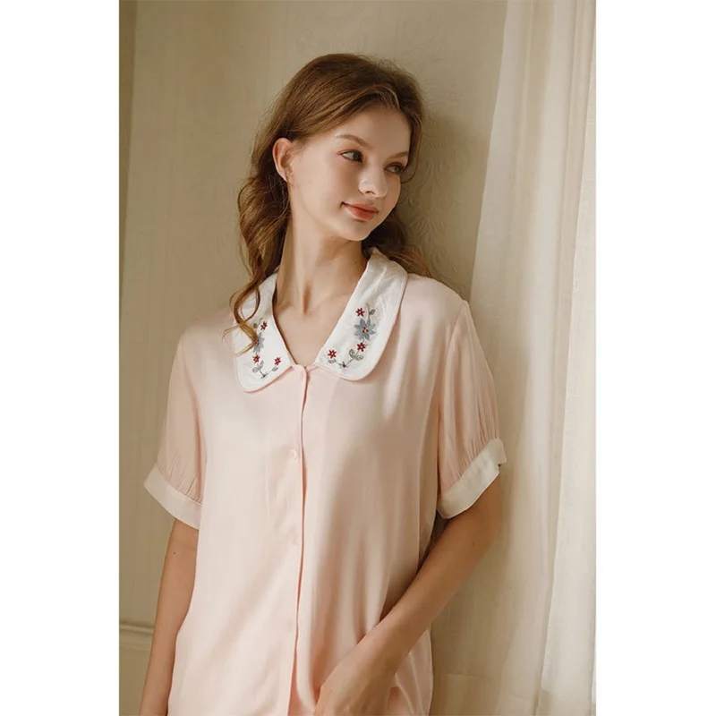 Fashion 100% Viscose Women\'s Nightgowns Pink Color Embroidery Collar Cardigan Summer Short Sleeve Sleepwear Home Loose Dress