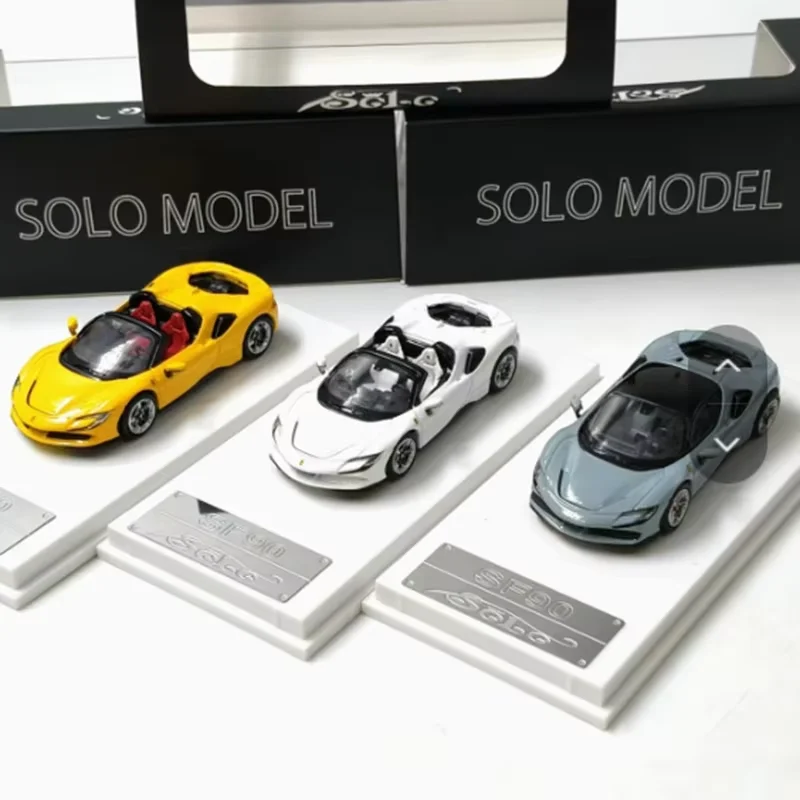 Diecast Maßstab 1:64 SF90 Sportwagen Hardtop Cabrio Legierung Simulation Auto Modell Statische Sammlung Dekoriert Urlaub Spielzeug Geschenk