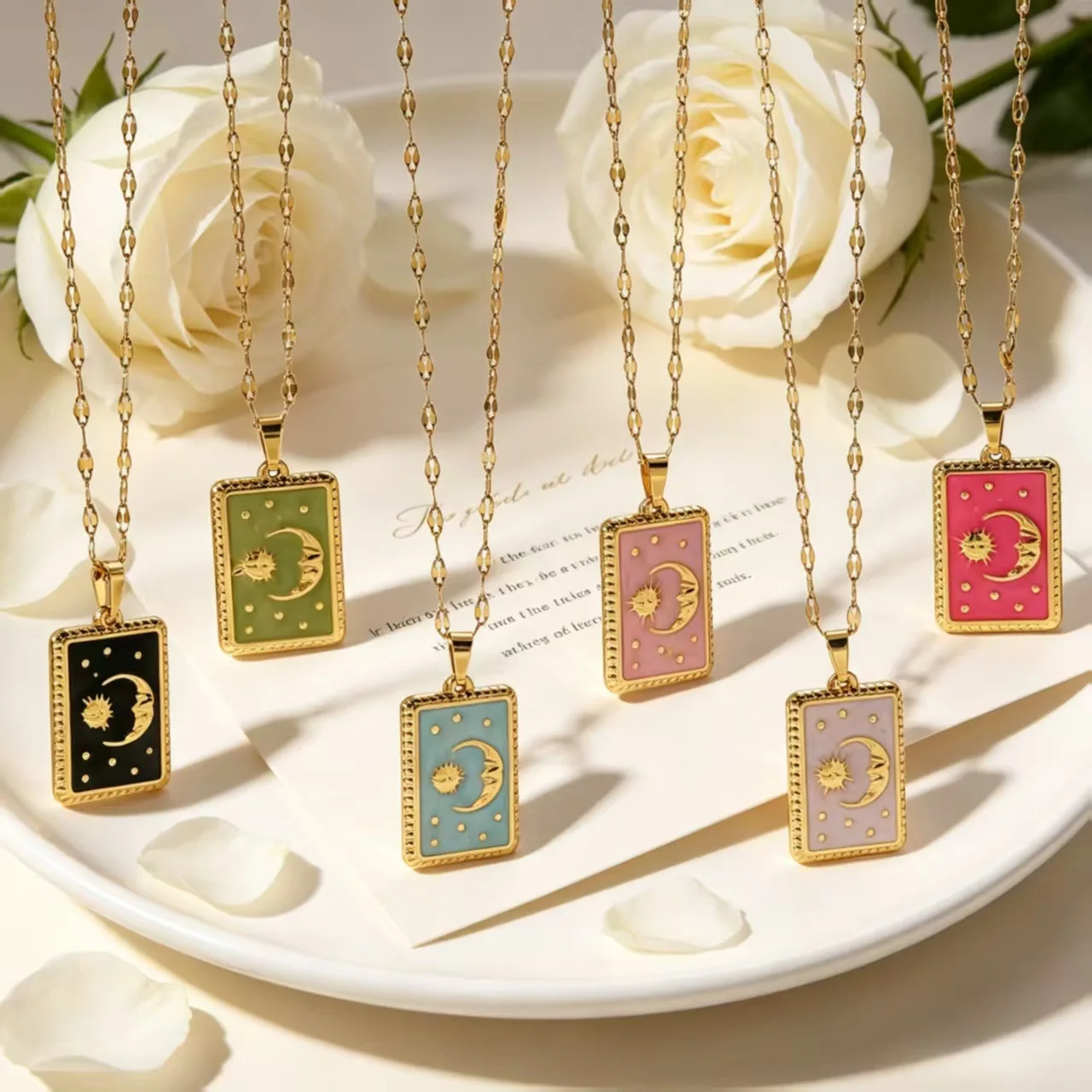French Retro Sun Moon Star Tarot Card Clavicle Chain Colored Glaze Enamel Craft Mysterious Atmosphere Multi-color Necklace