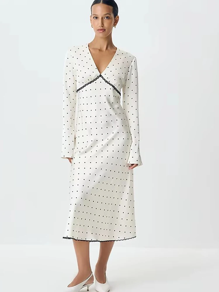 

Fantoye Sexy V-neck Printed Polka Dot Women Maxi Dress White Long Sleeve Patchwork Lace Dress Autumn New Elegant Streetwear 2025