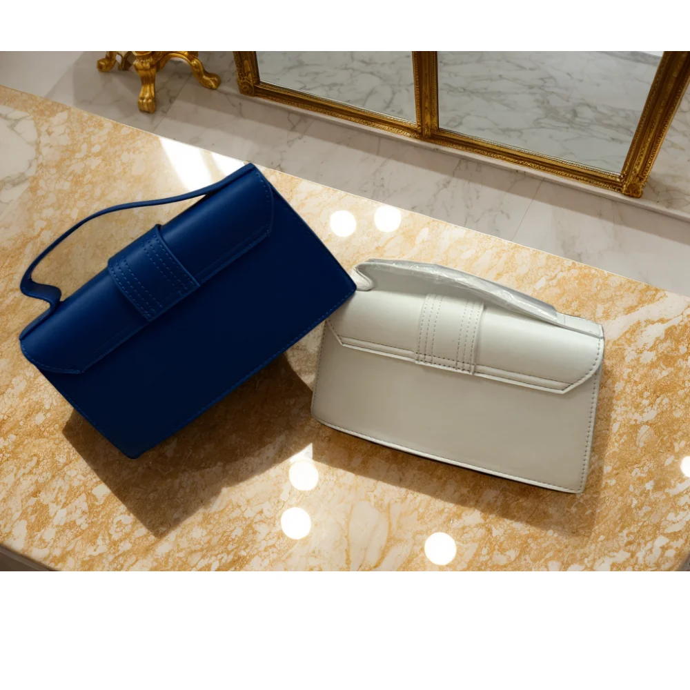 กระเป๋าใบเล็กหญิง 2025 แฟชั่นอินเทรนด์ใหม่ขนาดเล็กสดเกาหลีขนาดเล็กสี่เหลี่ยมไหล่เดี่ยวกระเป๋าสะพายข้าง