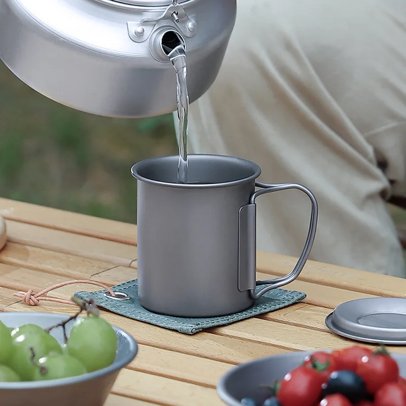 

Pure Titanium Cup with Cover, Ultra-Light Water Cup, Foldable Handle, Tableware for Camping, Coffee, Beer, A696