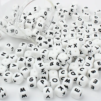 10 قطعة 12 مللي متر سيليكون رسائل الخرز الطفل التسنين التسنين الإنجليزية الأبجدية رسالة الخرز BPA الحرة مقاطع يدوية سلسلة حامل الطفل هدية
