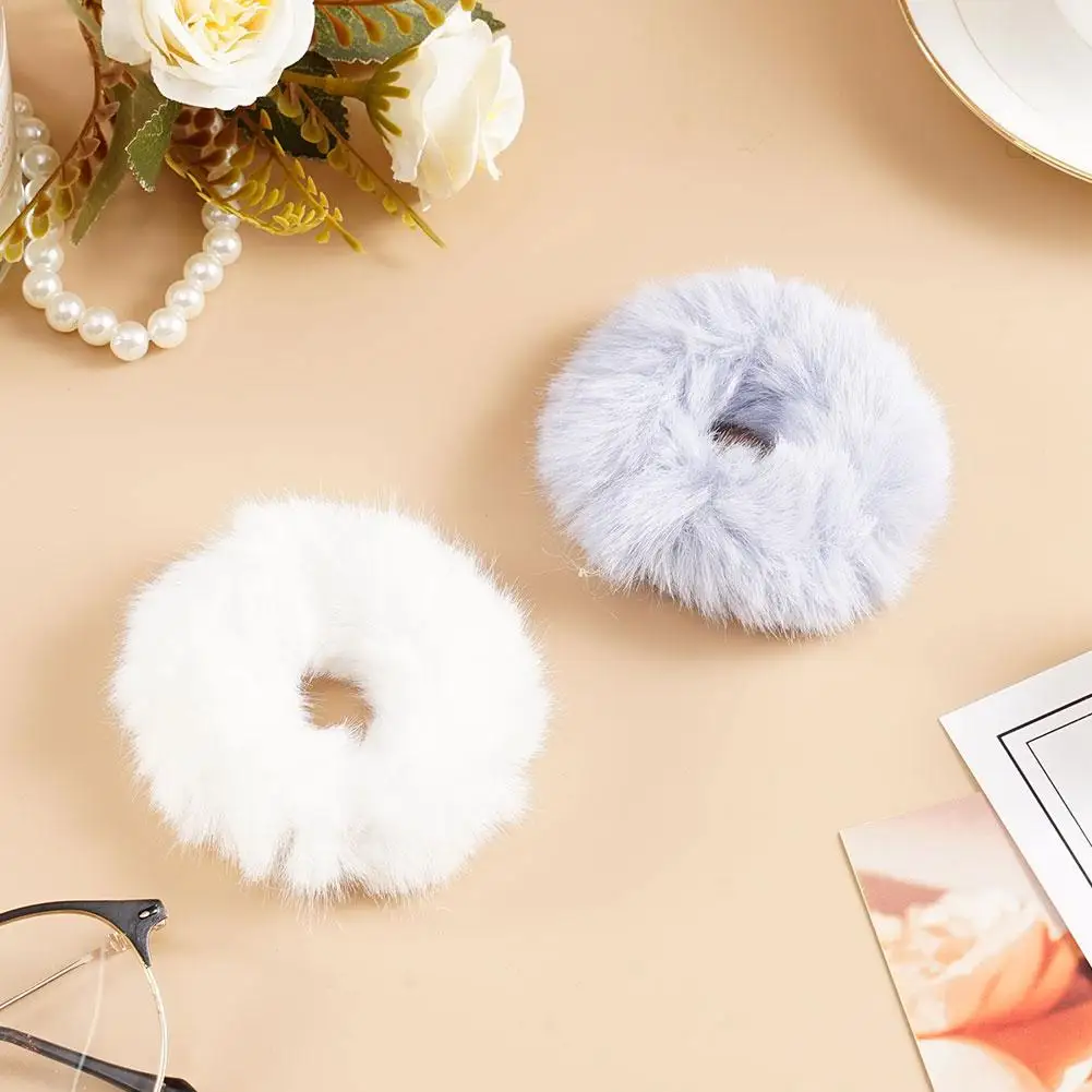 

1PCS Fluffy Warm Autumn Winter Elastic Hair Band Scrunchies Large Intestine Hair Ring For Women Girls Plush Hair Rope Hairwear