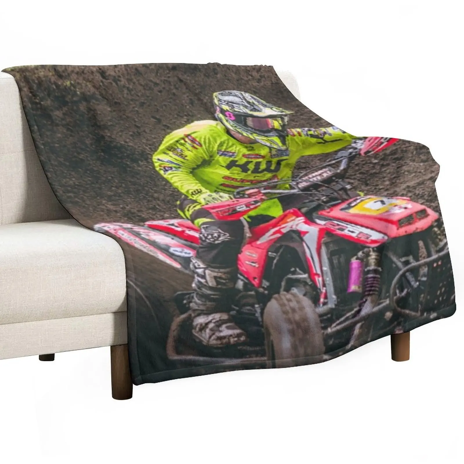 

ATV Red Quad in the Mud! 4 Wheel Racing! Throw Blanket Bed covers Plaid on the sofa cosplay anime Blankets For Sofas