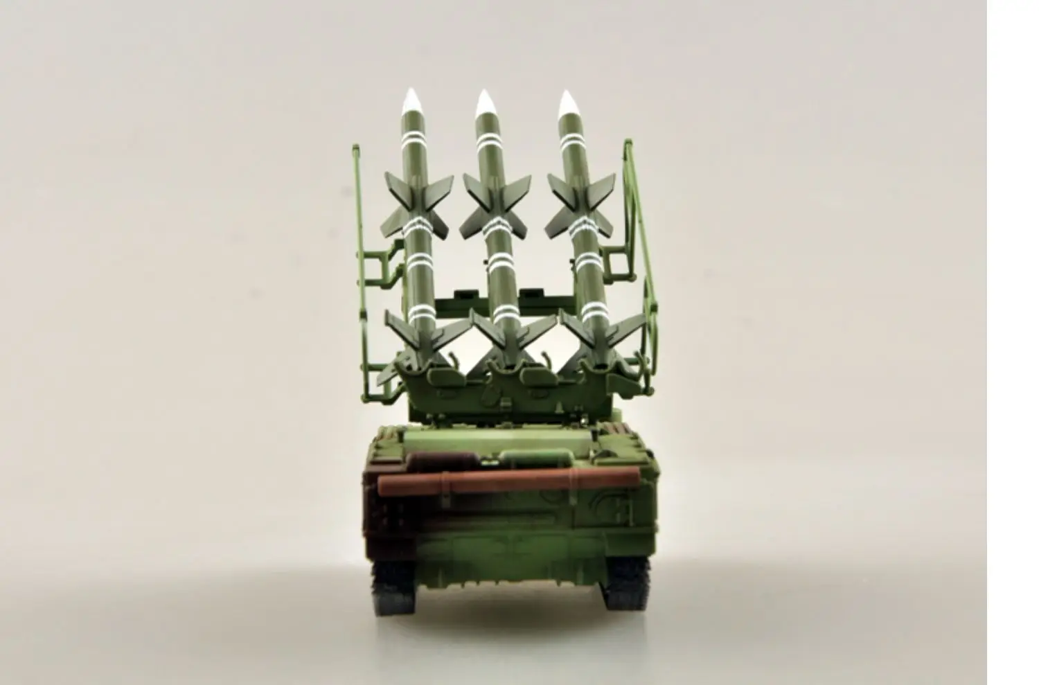 Easymodel 35111 1/72 Soviet Air Defence Missile SAM6 Czech Finished Military Model Static Plastic Toy Collection or Gift