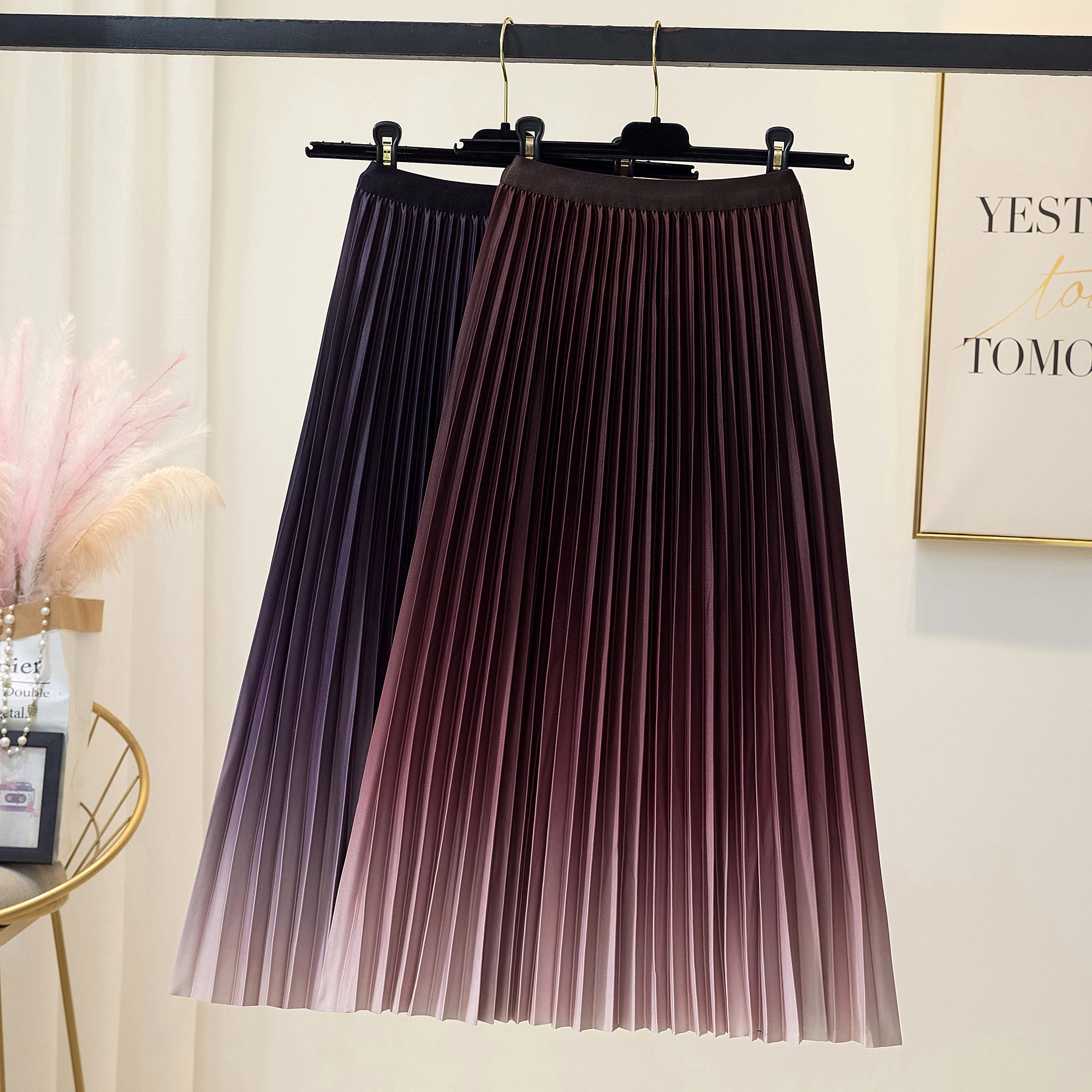 

Юбка миди А-силуэта с высокой талией, плиссированная, с градиентным цветом, в корейском стиле, для повседневной носки, из бархатной ткани, больших размеров