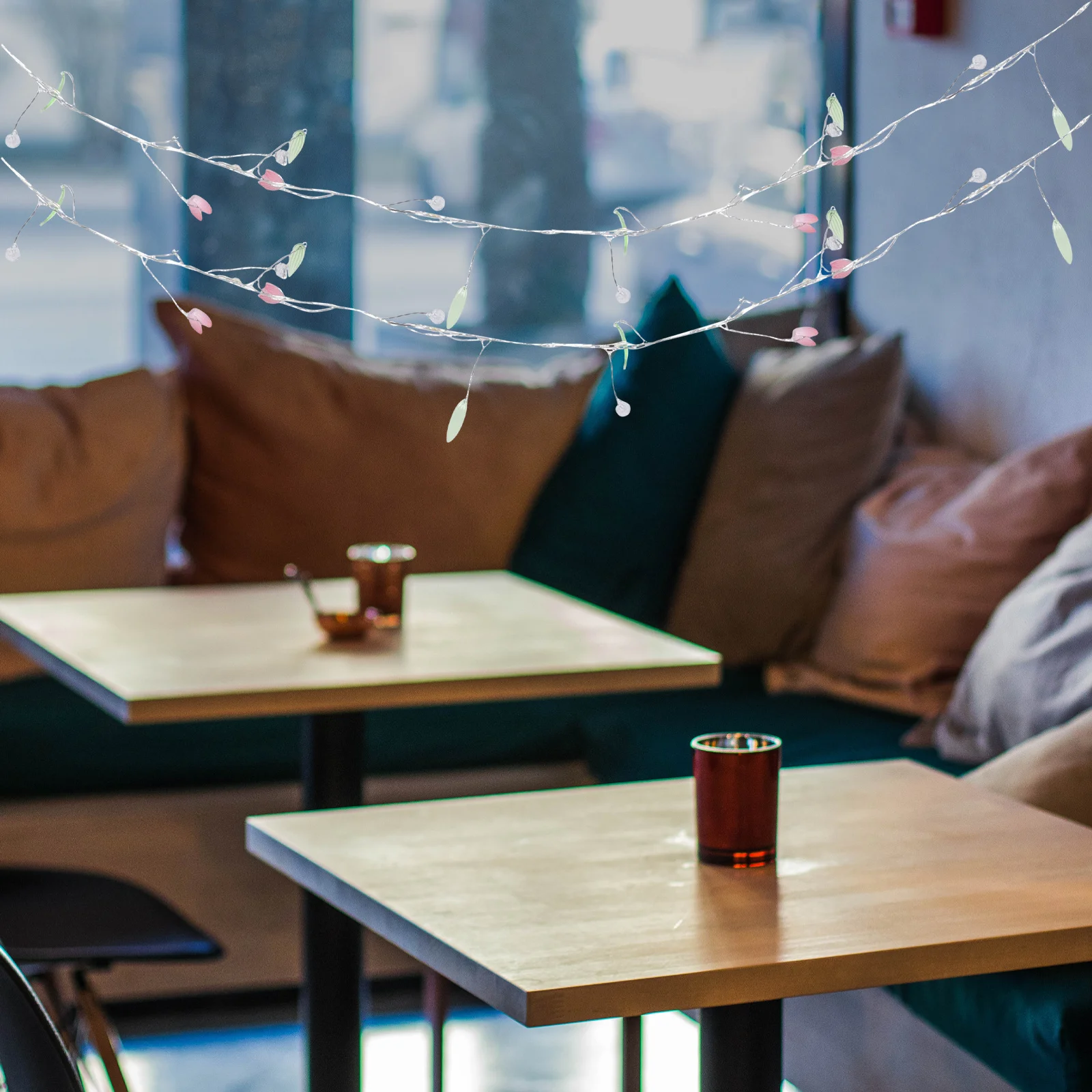 توليب سلسلة ضوء ديكور الأسلاك النحاسية أضواء الجنية للحزب داخلي في الهواء الطلق مهرجان الزفاف الديكور الجوف التدريجي المعادن