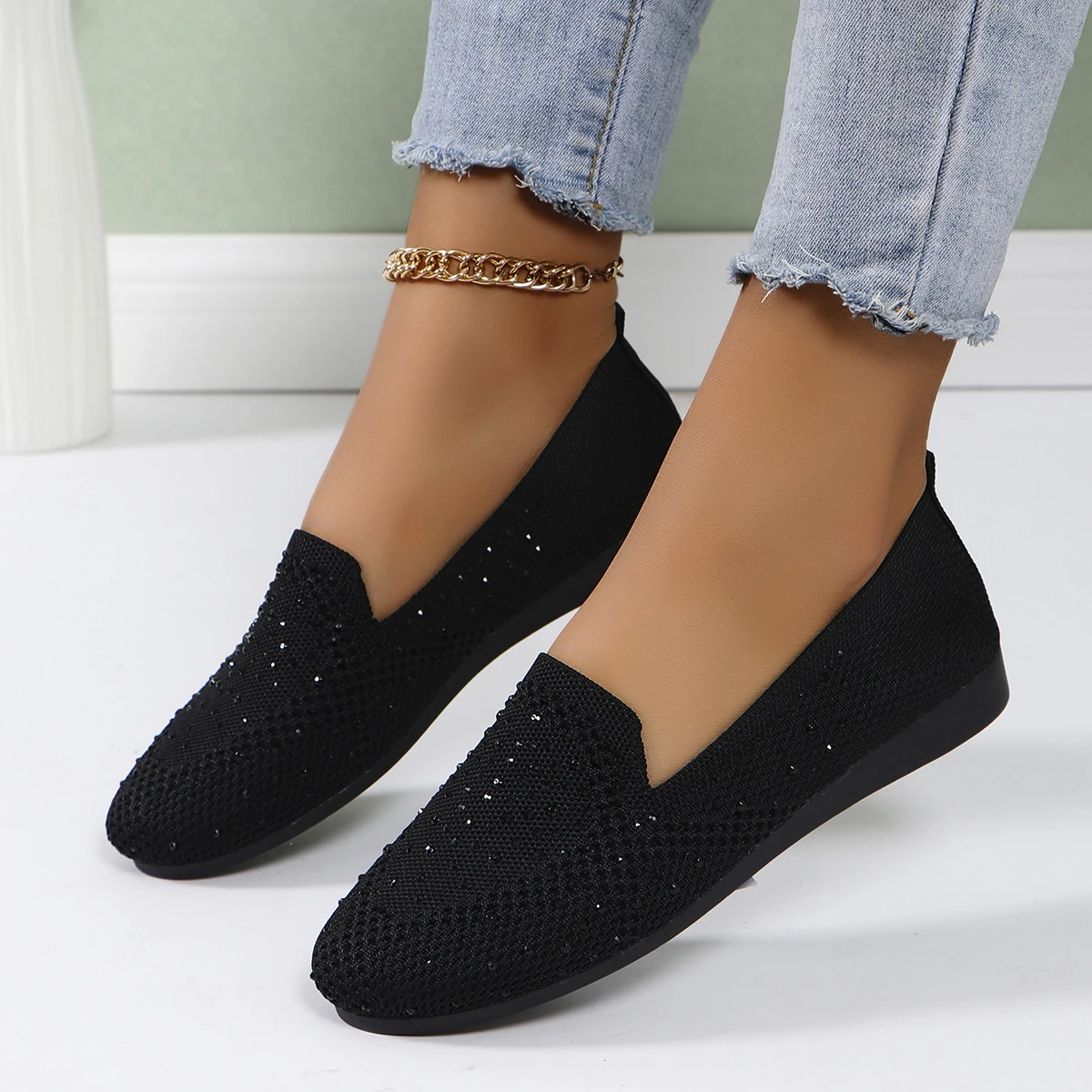 Women Flat Shoes 2024 New Solid Color Knitted Loafers Women Sparkling Rhinestones Ladies Shoes Casual Breathable Mesh Flat Shoes