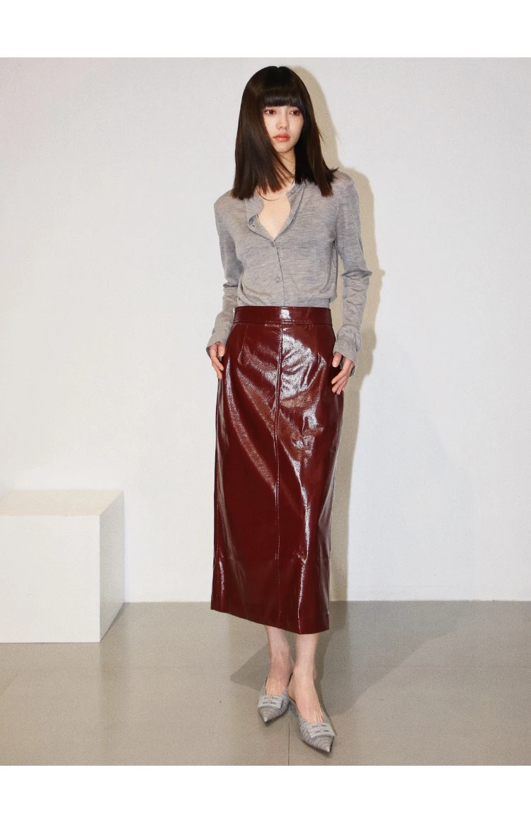 Lautaro Spring Autumn Shiny Reflective Patent Pu Leather Midi Pencil Skirt Women High Waist Long Luxury Designer Clothes 2023 17 Se0c1db47fc094b77b40e57b900b6c89bF