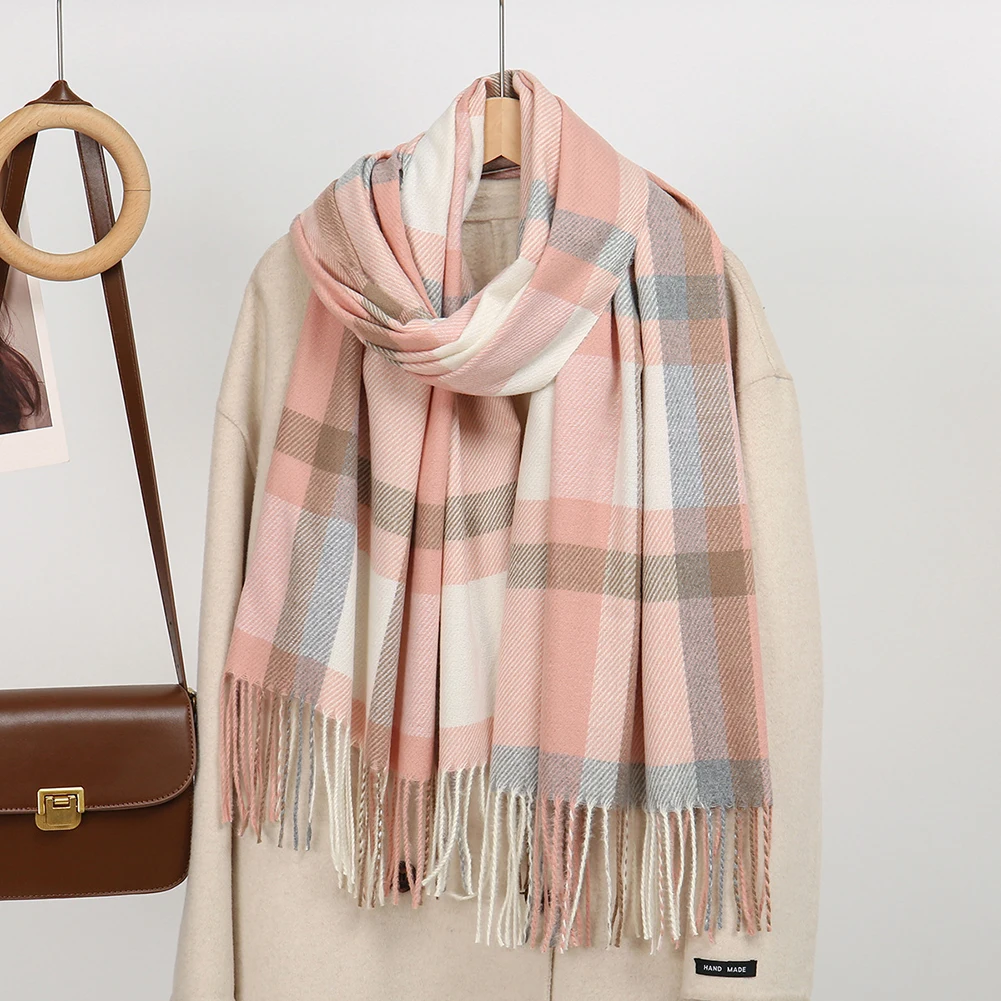 Women\'s Oversized Knitted Plaid Scarf Wrap in Imitation Cashmere Fabric for Cozy Layering and Effortless Cold-Weather Style