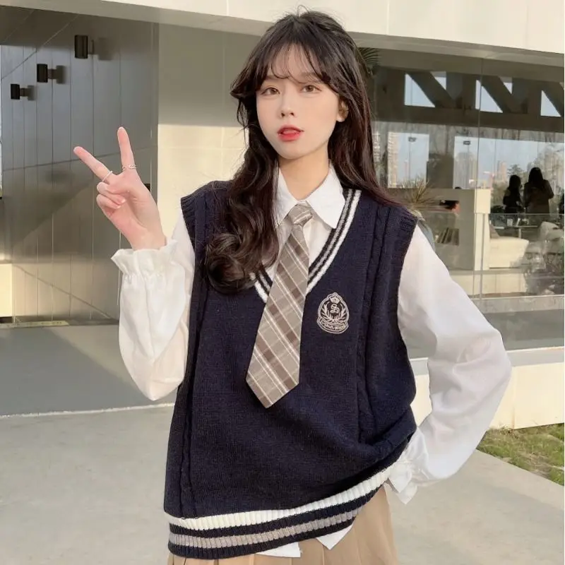 Spring Autumn Winter JK Uniform Japan Korean Preppy Style Knit Vest White Shirt with Tie Outfits High School Student Tops 2024