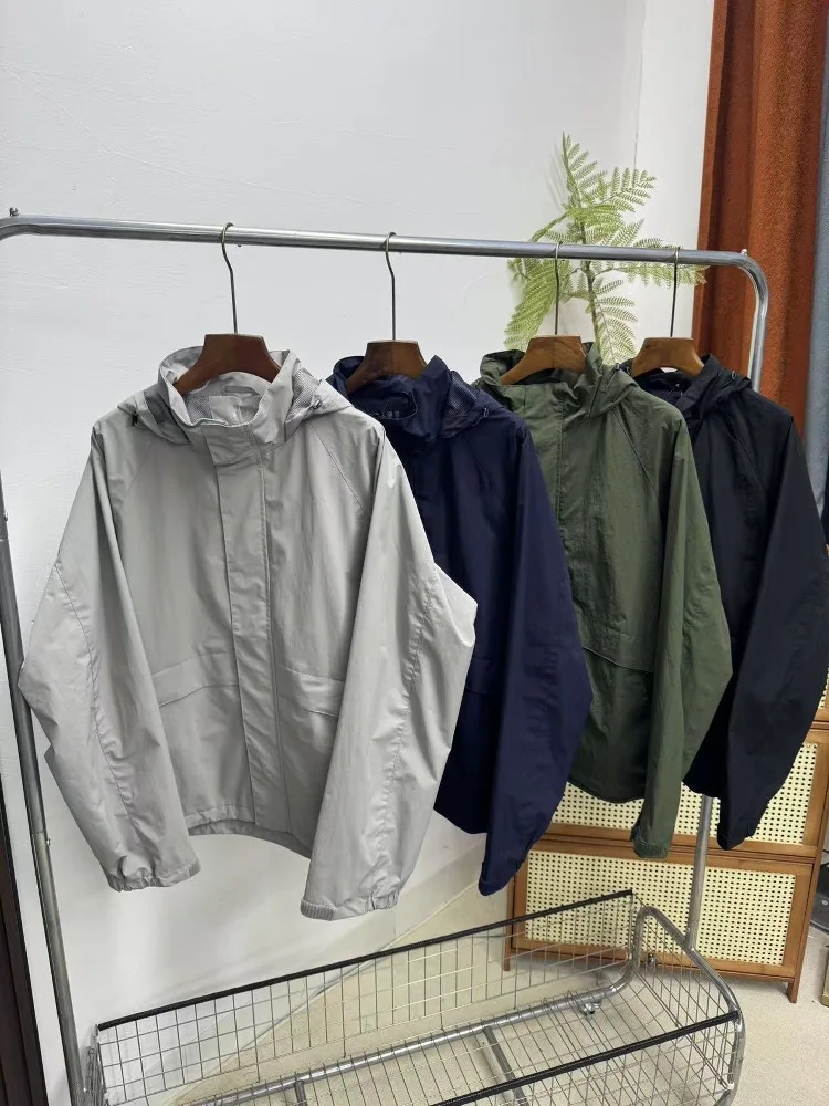 

Faionable Loose Hooded Stand Collar Windproof Outerwear for Women Spring 2025 New Sle Versatile Ladies ort Coat