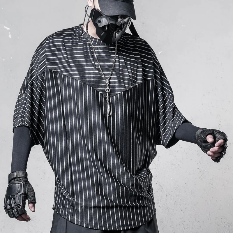 HKSH Summer New Men Tide Niche Trendy Dark Style Striped Loose O-Neck Draped Wrinkle-Resistant Batwing Sleeve T-shirt Ins HK5882