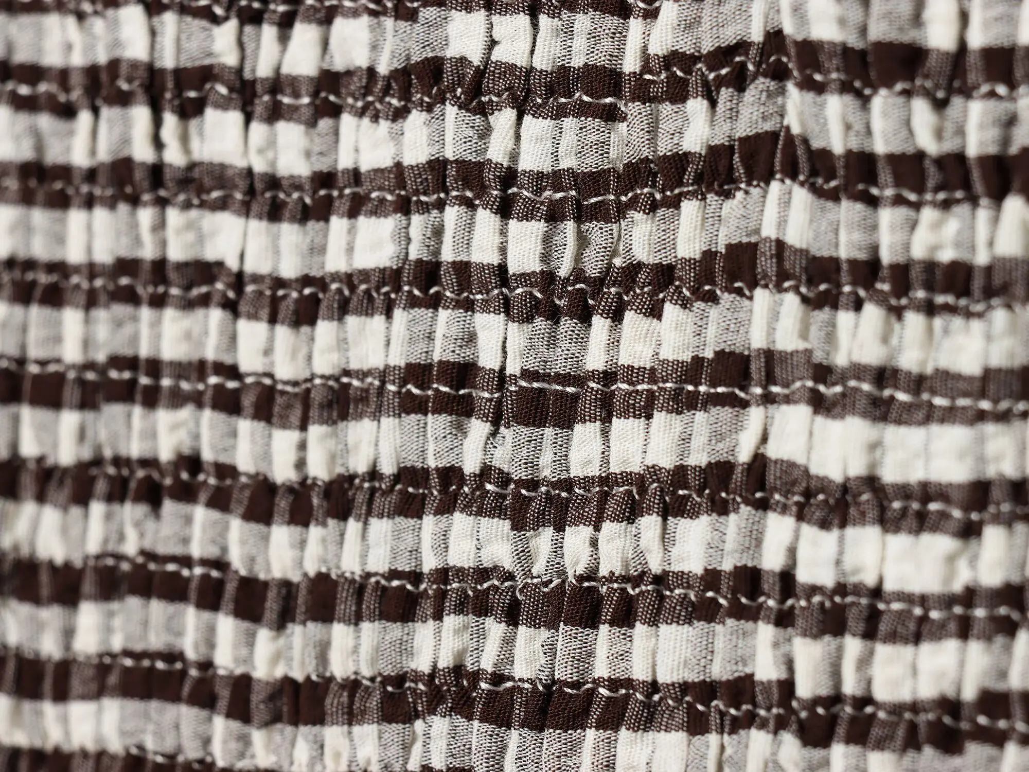 HH Vintage Damen Bluse mit Rüschensaum, elegantes Party-Shirt, modische Strand-Urlaubsbluse, kurze Puffärmel, lässige Sommer-Karo-Bluse, schmal geschnitten – Detail 12