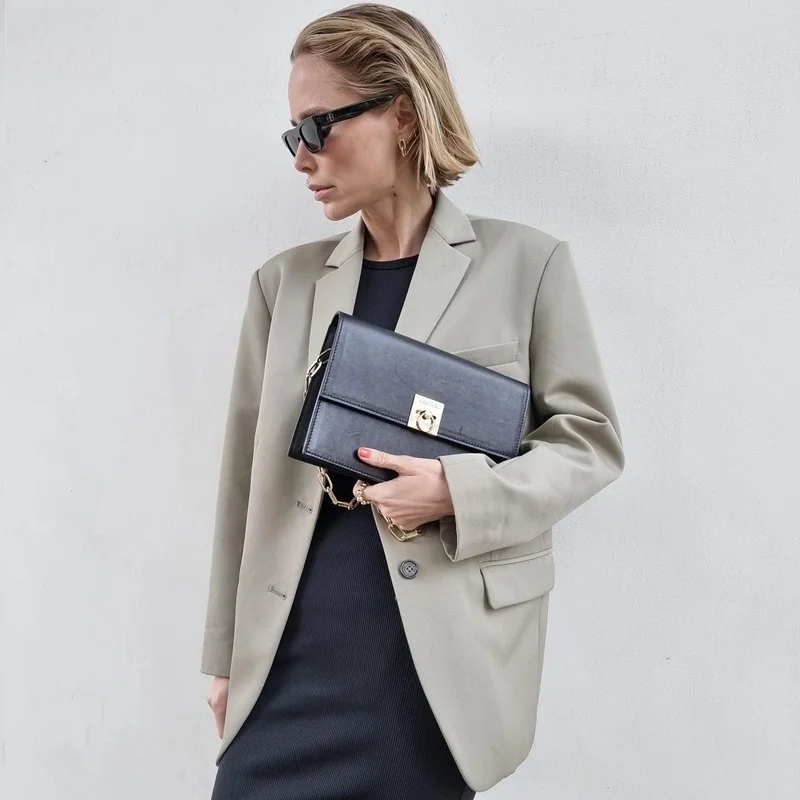 Spring 2025 Fashionable Monochromatic Loose Long Sleeve Single Button Suit Jacket for Women Straight Cut Classic Style