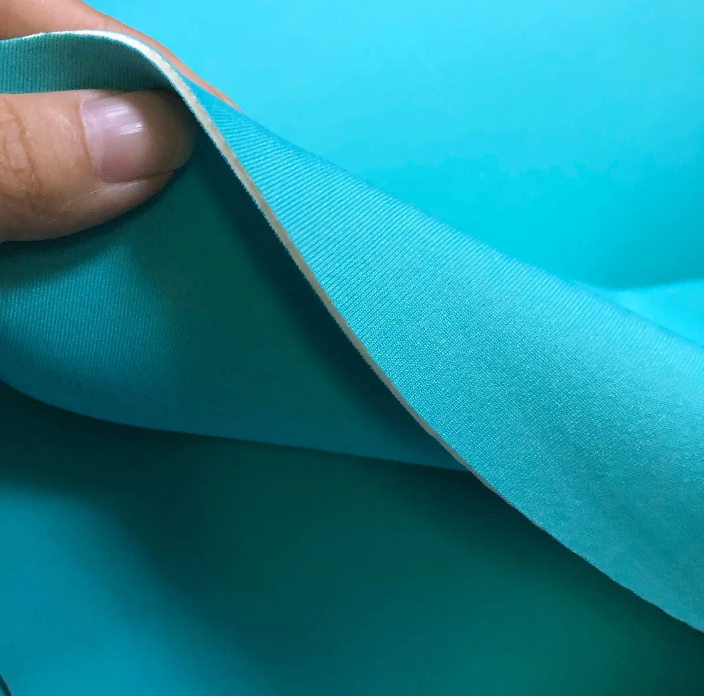 Colorful SBR Neoprene Sewing Fabric Soft Stretch Shockproof Waterproof Diving Wetsuit Double Sided Composite Cloth 2.5mm Thick
