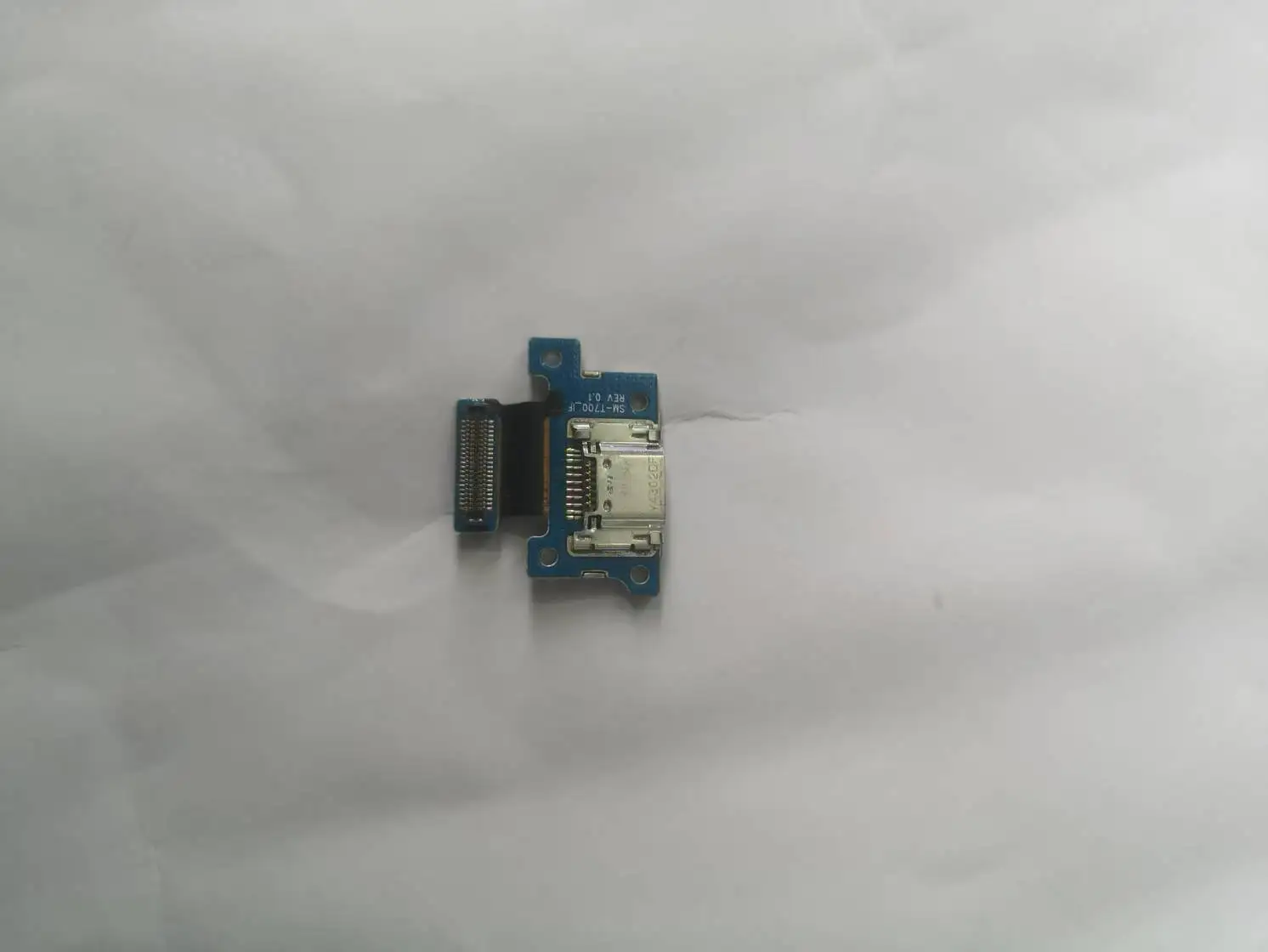 USB Charging Port Flex Cable For Samsung Galaxy Tab S 8.4 SM-T700 T700 (used)