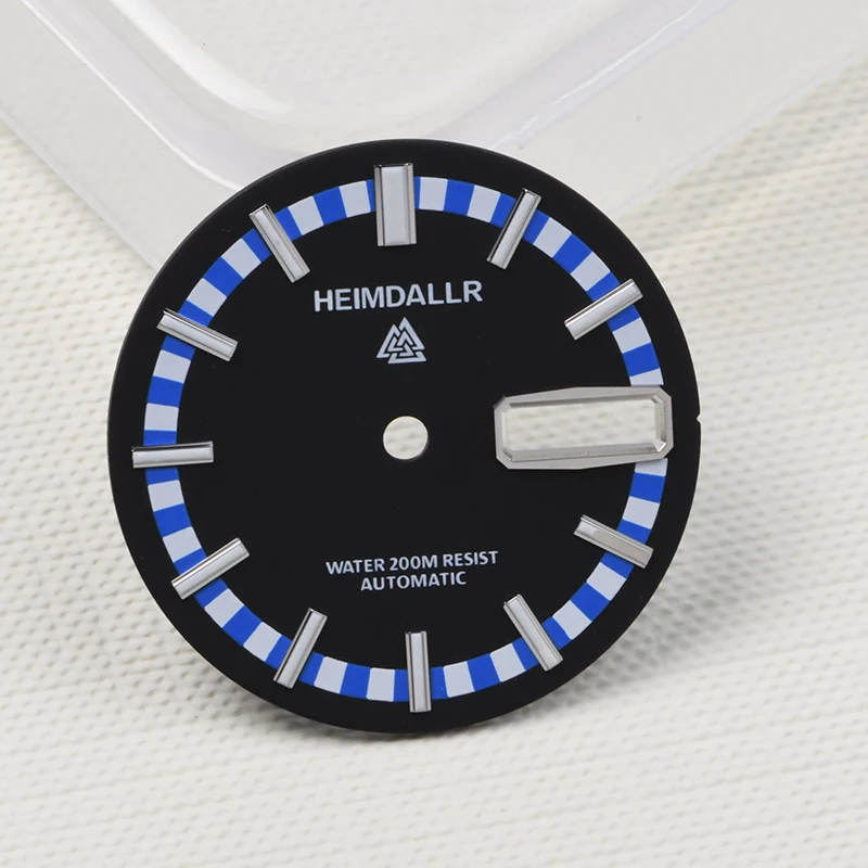 

28.5mm watch dial 3.8 O'clock SKX007 6105-8110 Seiko For NH36 Movement Dive Watch C3 Luminous Seiko mod dials