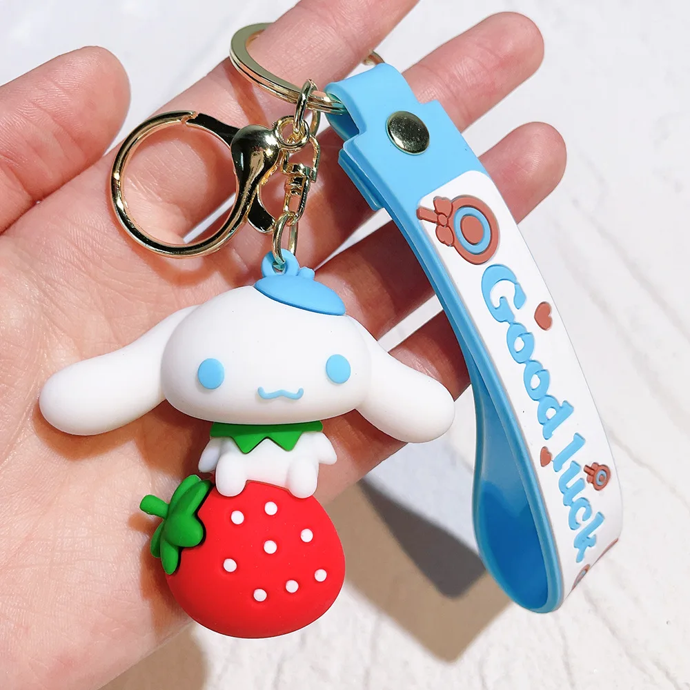 Portachiavi Sanrio a tema Fragola Cinnamoroll Kuromi My Melody Hello Kitty Portachiavi Borsa Impiccagioni Figurina Accessorio per borsa con ciondolo