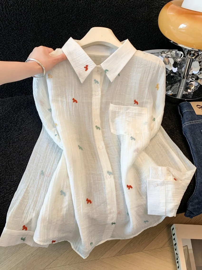 

Ladies Summer Thin Ice Silk Long Sleeve Neck Shirt Embroidered Decorative Buttons Breathable Skin-Friendly Lightweight Top