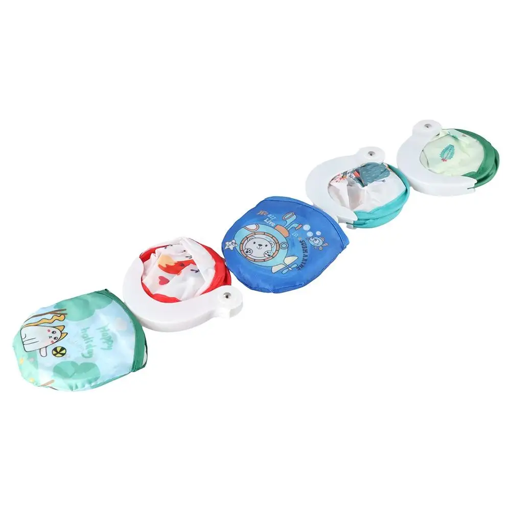 Round Creative for Home,Travel Handheld Collapsible Pocket Size Home Decor Round Fan Foldable Fan Party Favor