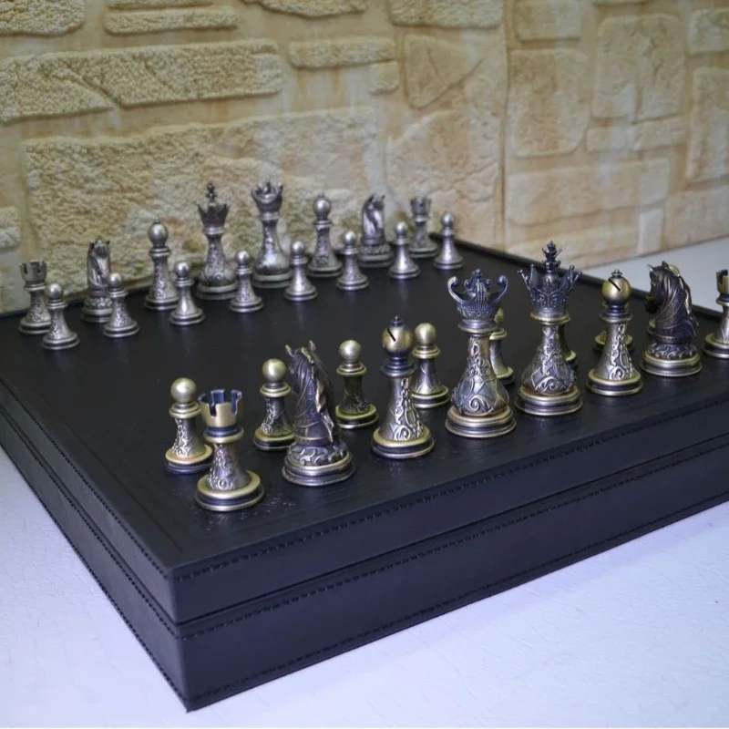 

Chess, high-end leather chessboard chess box integrated, alloy silver-plated chess pieces