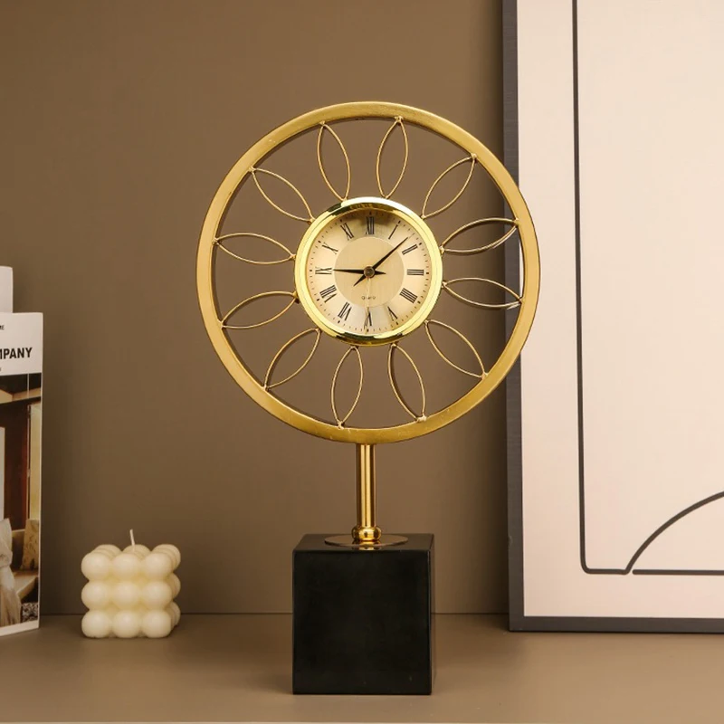 

Modern Sunflower Desk Clocks Design Clock Tabletop Living Room Minimalism Desktop Clocks Creative Table Clock Home Decoration