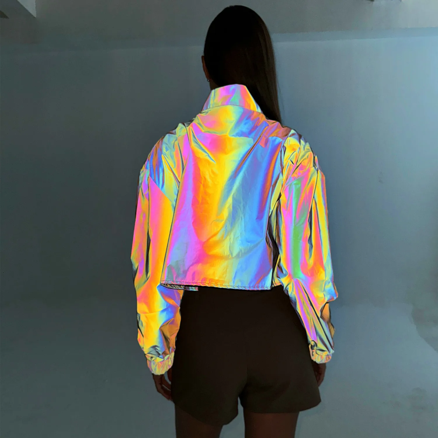 女性用反射クロップドジャケット,レインボーカラー,ストリートウェア,パンク,ヒップホップ,セクシー,長袖,ケープ,ライトケープ,秋,2024