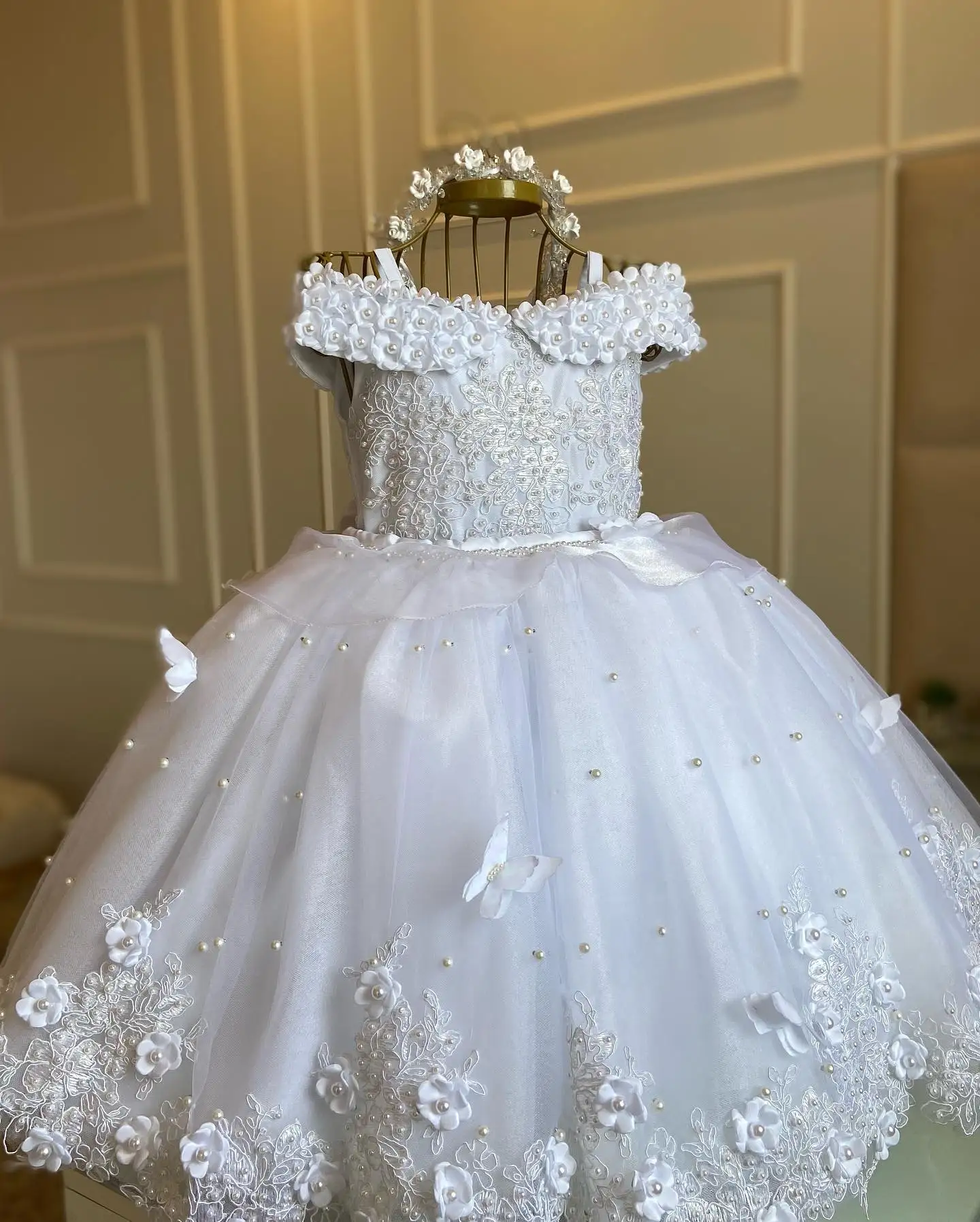 Cute White Pearls Flower Girls Dress Customized First Birthday Princess Bow Back Tulle Christmas New Ball Gown Photoshoot Party