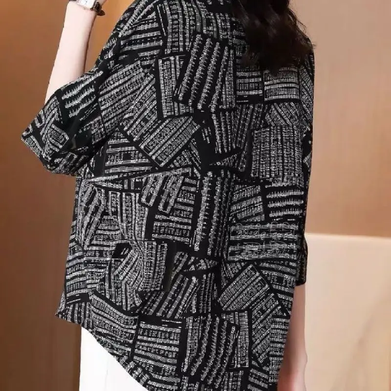 Women Summer Simplicity Loose Fashion Printing V-neck 3/4 Sleeve Appear Thin Shirts Women Clothes Casual All-match Trend Tops