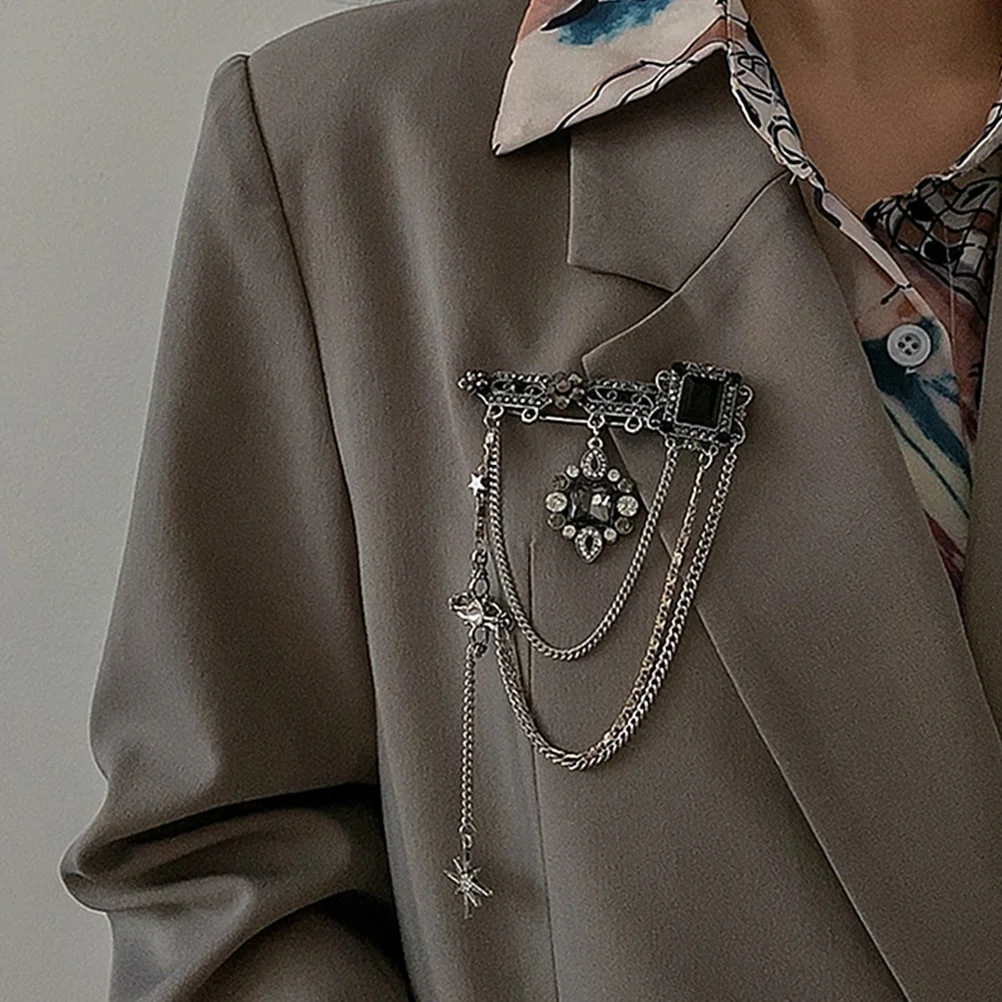 

Delicate Hexagram Star Brooch High-Quality Lapel Pin Fashion Accessory for Outfits Bags Hats All-Match Chain Breastpin