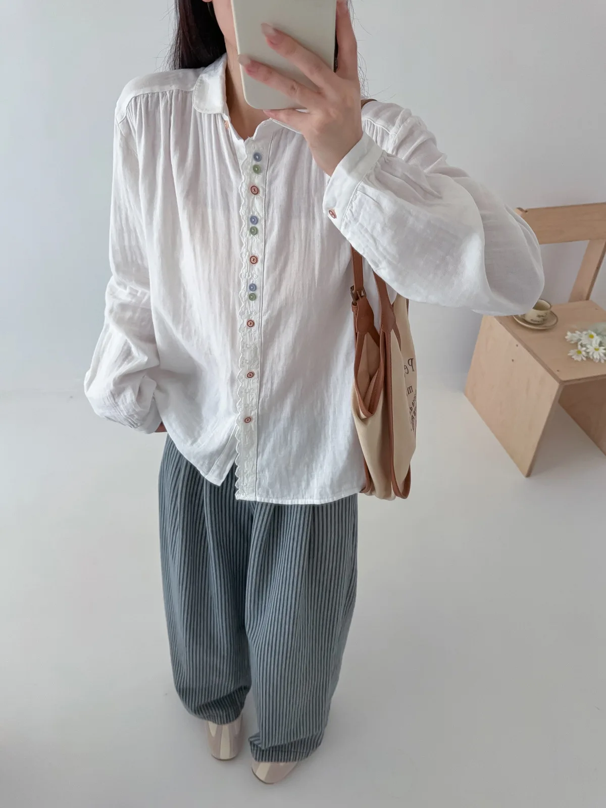 New 2025 Autumn Cotton Yarn Long Sleeve Shirt, Women Turn-down Collar Lace, Mori Girl Colorful Buttons Loose Blouse T5O456CC
