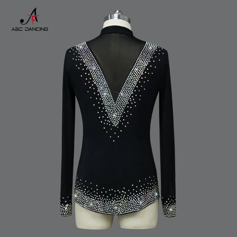 2024 uomo latino Dancewear Costume da competizione di danza professionale da uomo abbigliamento sportivo di cristallo bambini Samba Practice Wear sala da ballo