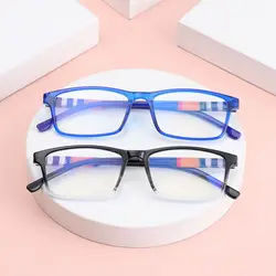 Fashion Anti-Blue Light Reading Glasses Urltra-Light Eye Protection Men Women Elegant Comfortable Eyeglasses Apparel Accessories