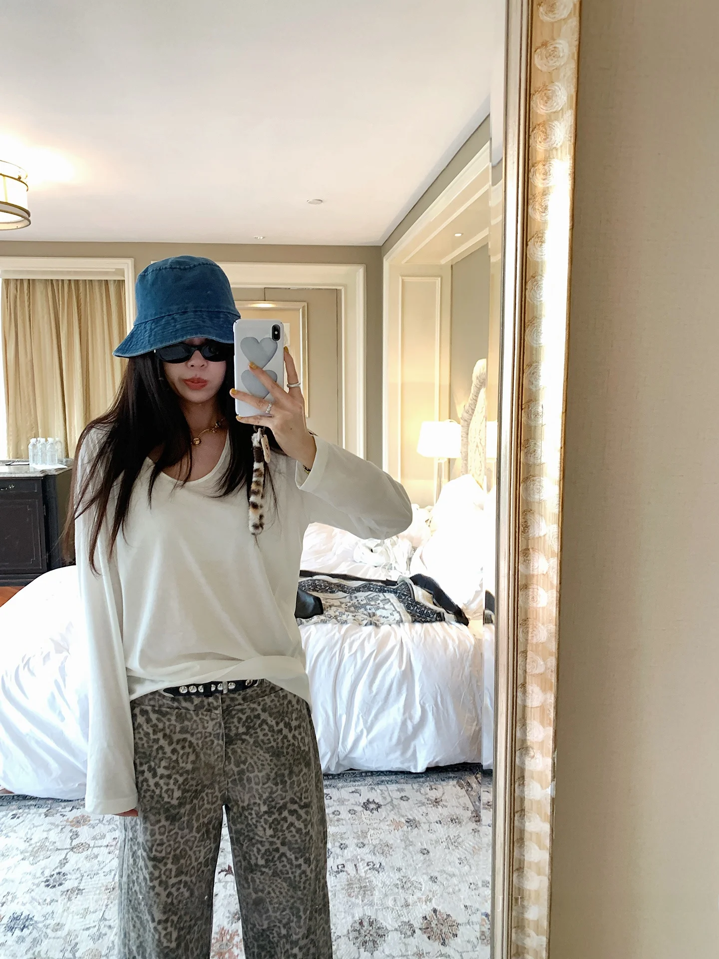 

Stberry Jump Lazy Sle Loose Long Sve U-Ne T-irt Women's Autumn Slimming Casual Versatile Comfortable Top