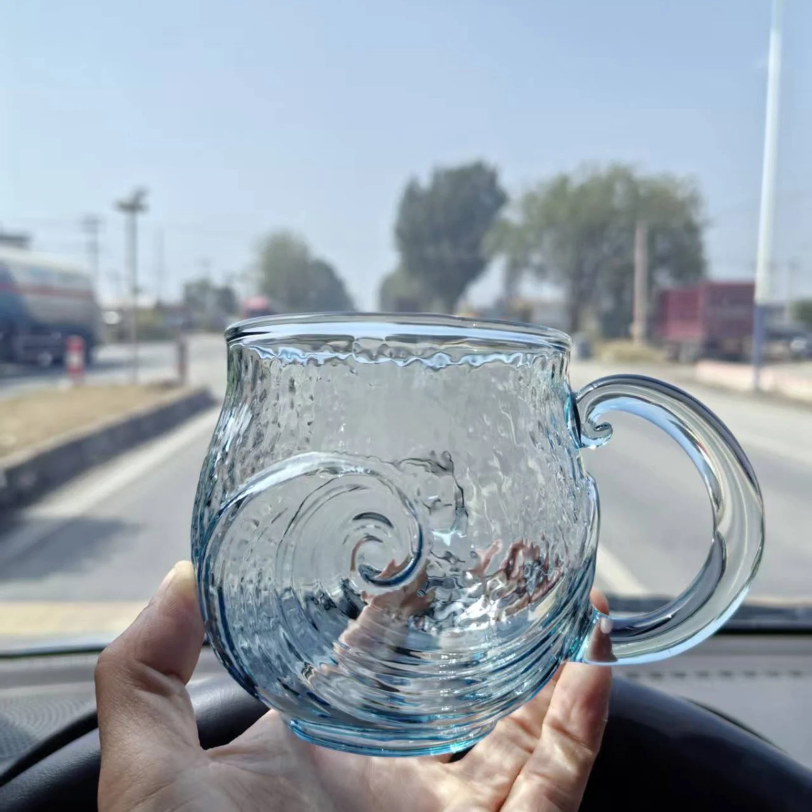 كوب زجاجي بنمط موجة 350 مل كوب شرب مصنوع يدويًا على طراز المحيط للمشروبات الساخنة والباردة وعصير الشاي والقهوة #1