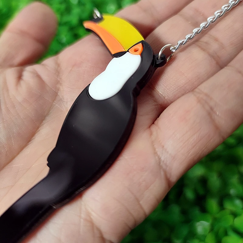 KUGUYS Fashion Acrylic Jewelry Women Woodpecker Pendant Necklace Link Chain Trendy HipHop Bird