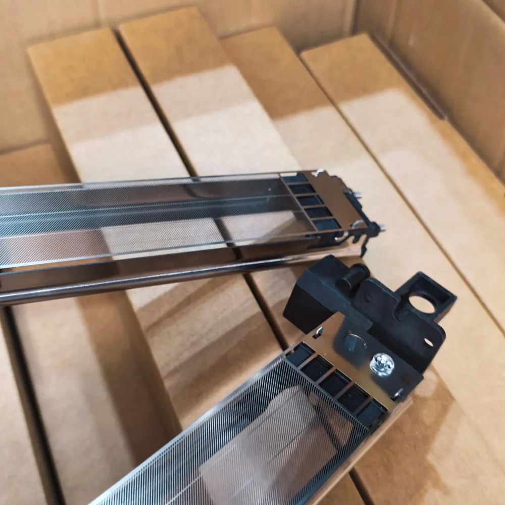 

1X AD004091 Charge Corona Unit for Ricoh Aficio MP 5500 6000 6500 7000 7500 8000 1060 1075 1085 1105 2051 2060 2075 2090 2105