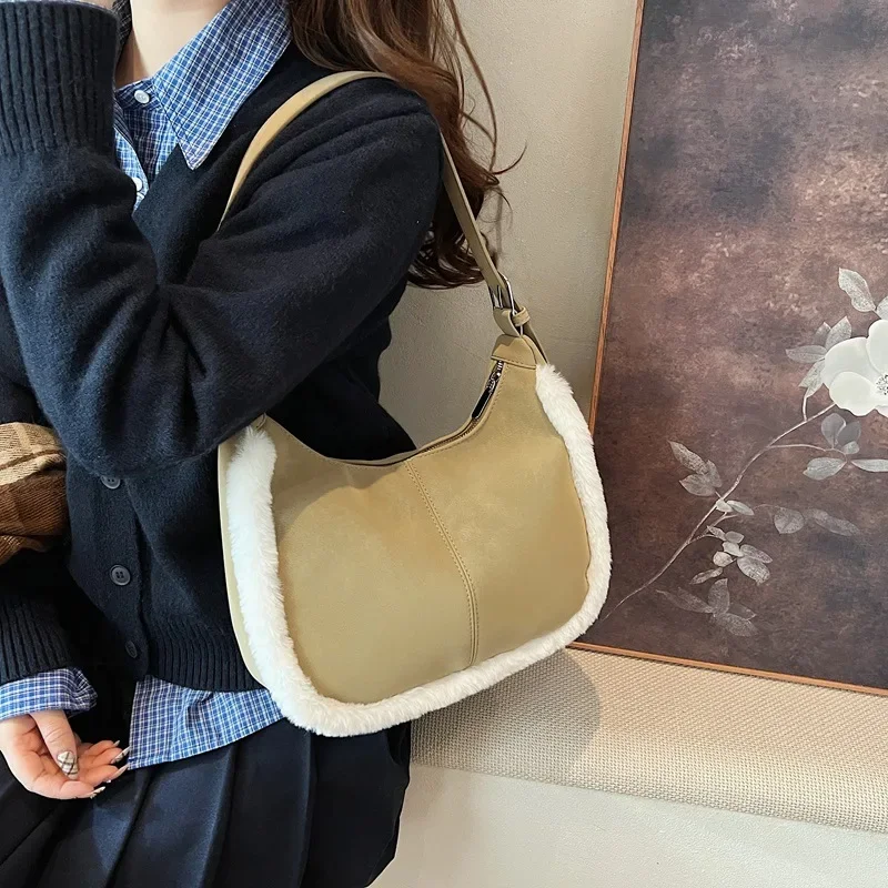 New Plush Edge Shoulder Messenger Bag Women's Underarm Bag Fashion Suede Style Soft Shoulder Bag Casual Slack Tote